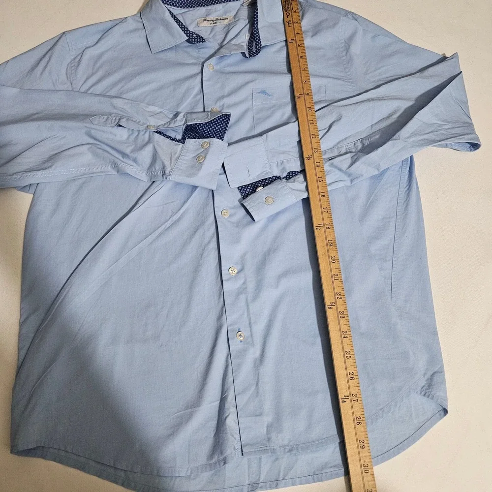 Tommy Bahama IslandZone Mens Large Light Blue Long Sleeve Button Down Shirt